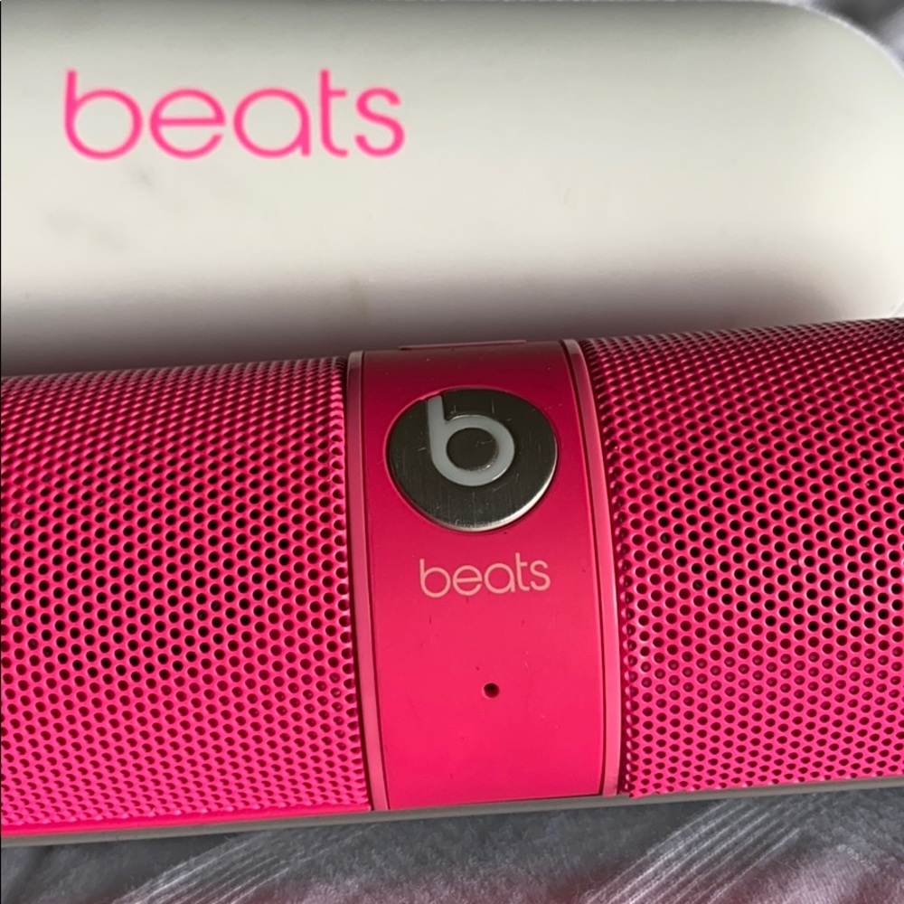 Beats by Dre. Pill speaker - Picture 3 of 6